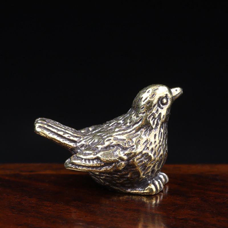 Small Sparrow Statue Metal Bra – обзор и цена Desk Setup Retro