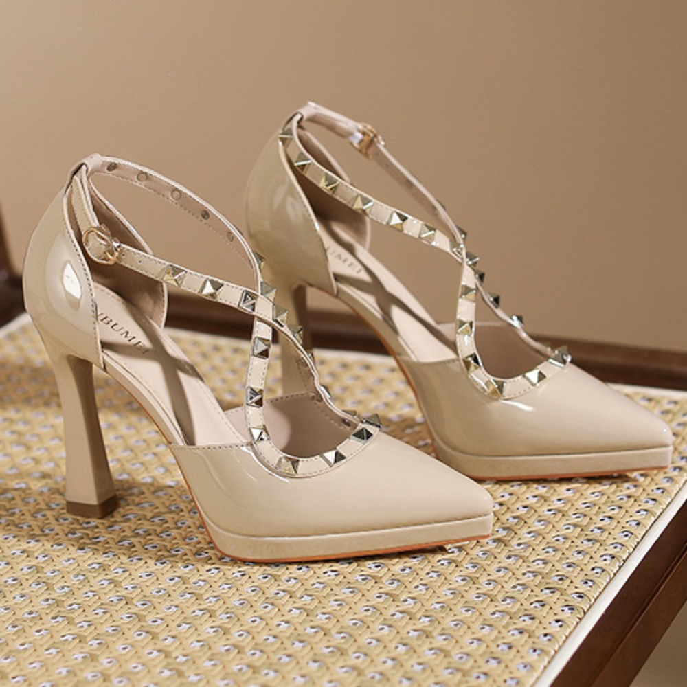 Heeled Sandals Sexy Rivet Poin – обзор и цена Desk Setup Modern