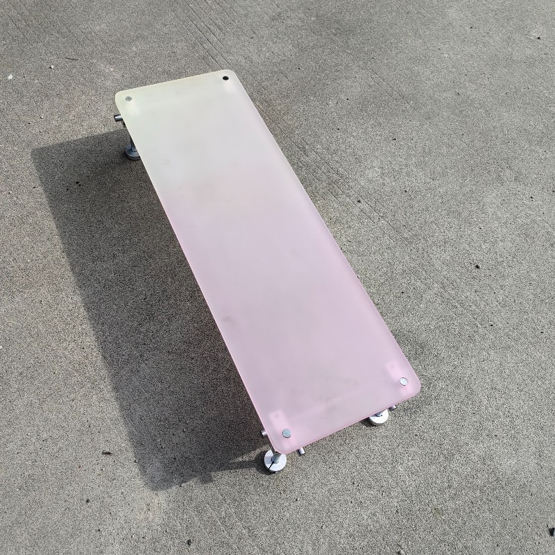 ‌Aesthetic Pink Gradient Acryl – обзор и цена Desk Setup Living Room